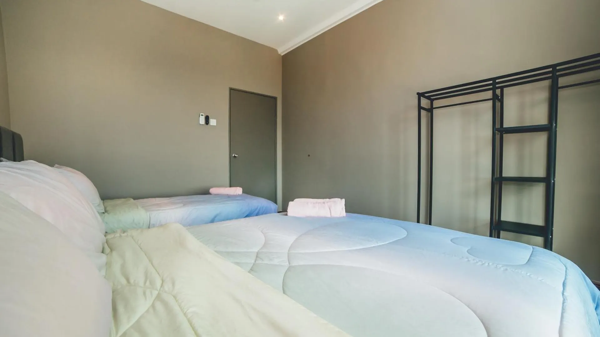 Apartmán The Platino Sweet Peony 3Br8Pax Nr Paradigm Mall Johor Bahru Malajsie