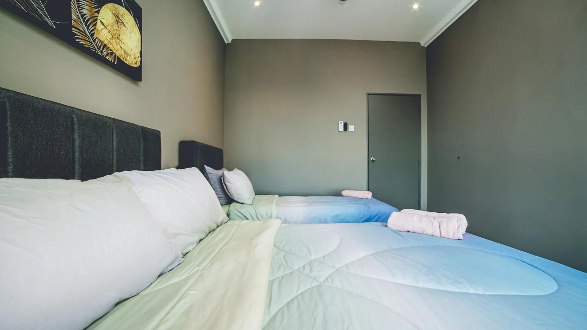 Apartment The Platino Sweet Peony 3Br8Pax Nr Paradigm Mall Johor Bahru