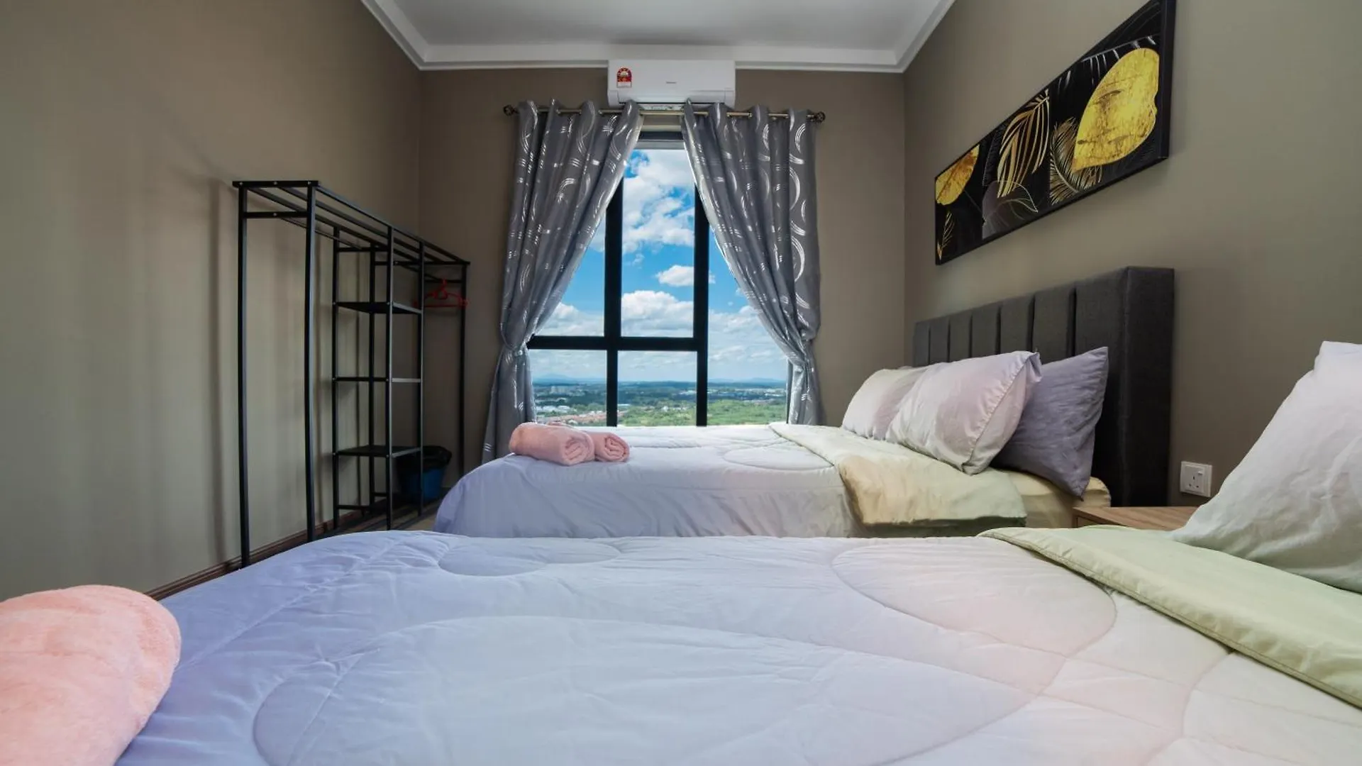 The Platino Sweet Peony 3Br8Pax Nr Paradigm Mall Johor Bahru 0*,  Malaysia