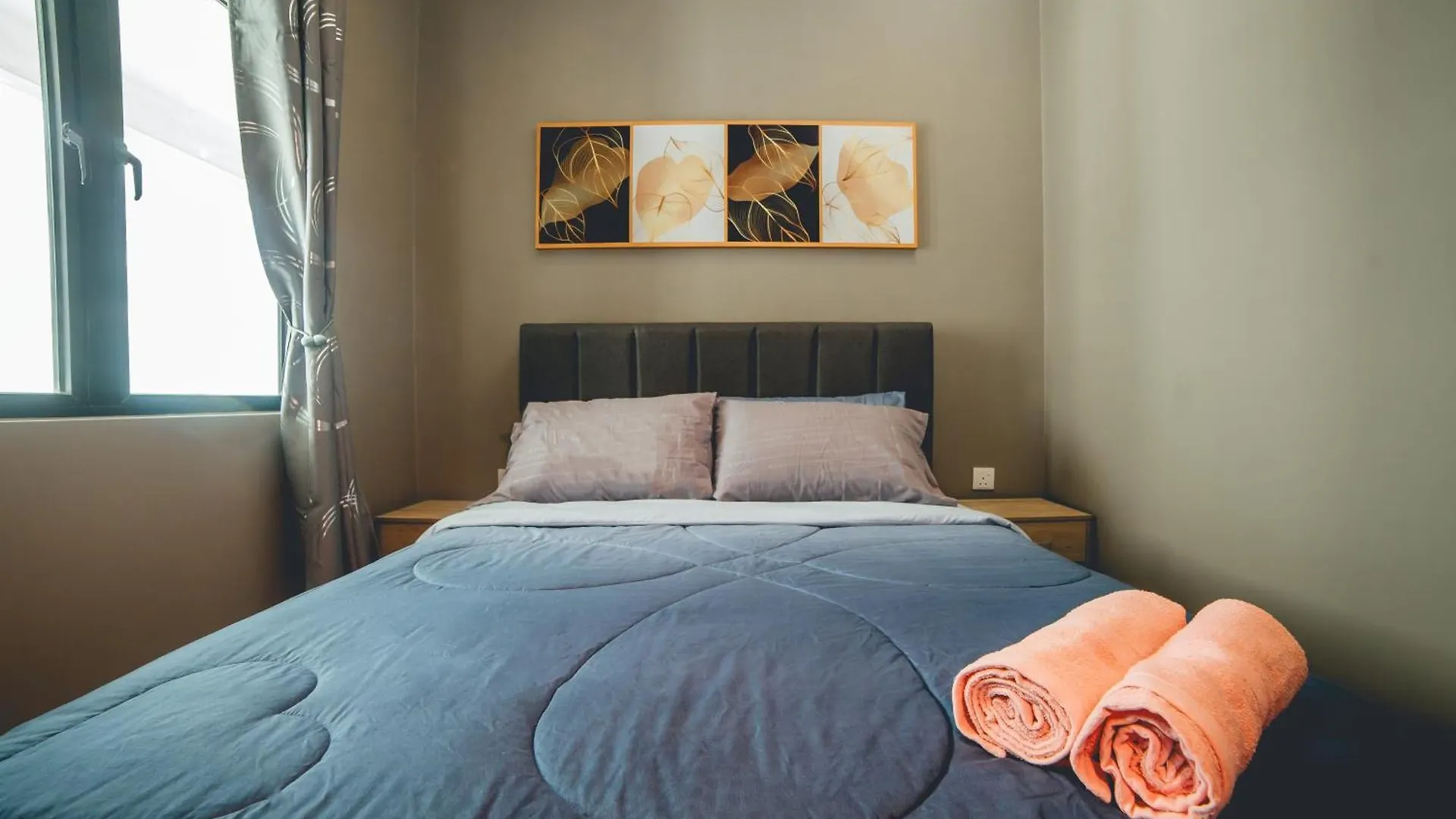 公寓 The Platino Sweet Peony 3Br8Pax Nr Paradigm Mall 新山 马来西亚